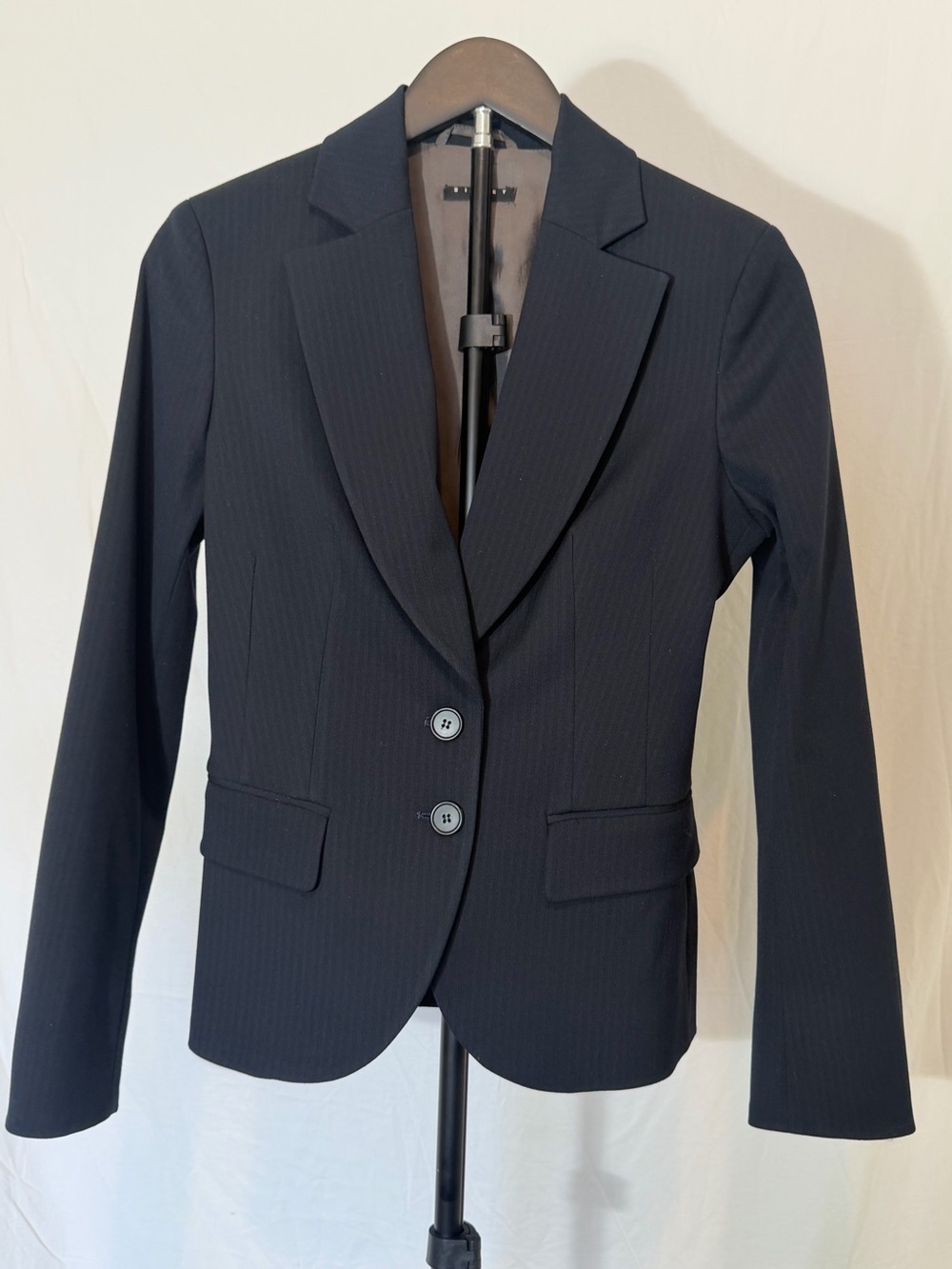 Sisley Black Pinstripe Tailored Blazer | Italian Size 42 / US Small